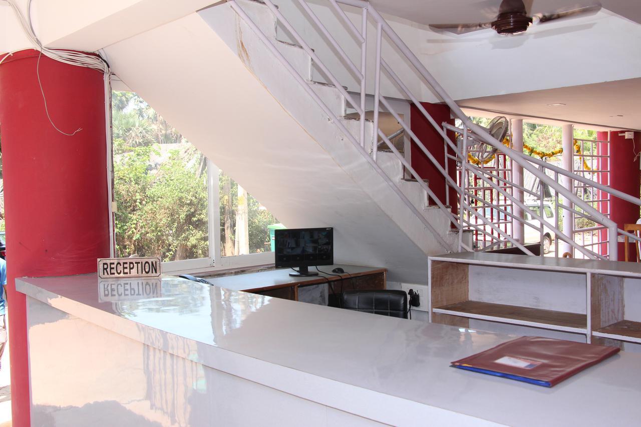 Hotel M R Manfred กาลังกูติ ภายนอก รูปภาพ