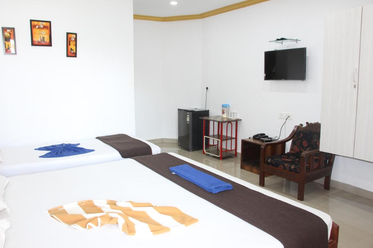 Hotel M R Manfred กาลังกูติ ภายนอก รูปภาพ